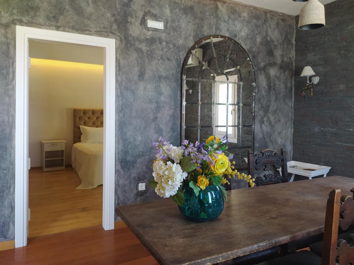 A&V Sea View Villa Fira  Ngoại thất bức ảnh