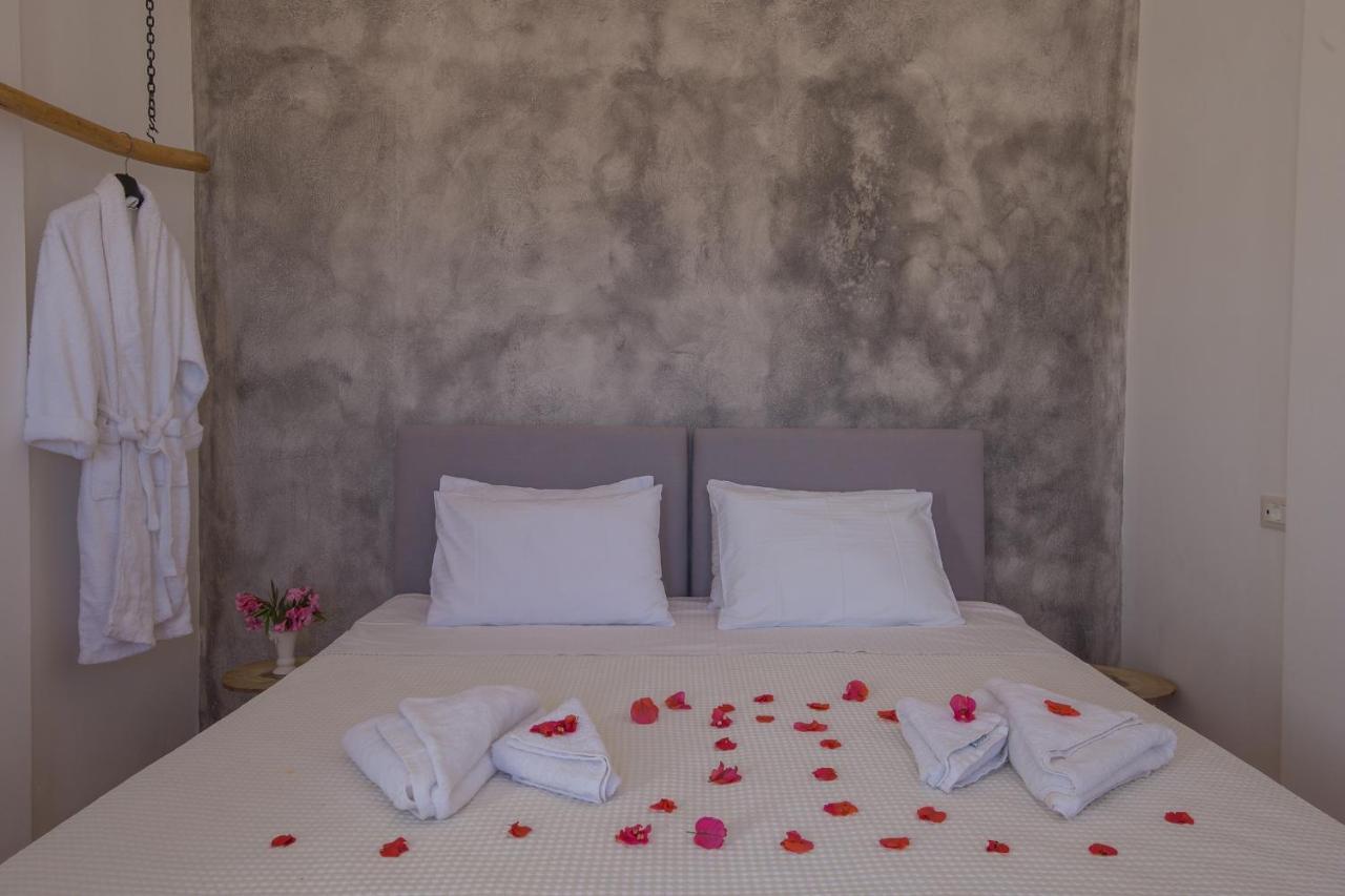 A&V Sea View Villa Fira  Ngoại thất bức ảnh